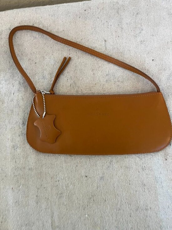 thomaz rabelo Handbags - Thomaz Rabelo Tan Leather Small Moon Shaped Hand Bag